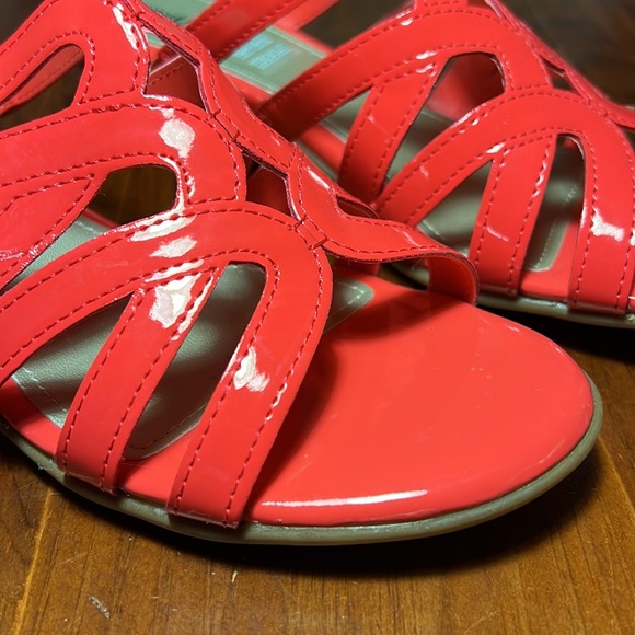 east5th Hot Orange/Pinkish Sliders - Picture 2 of 12